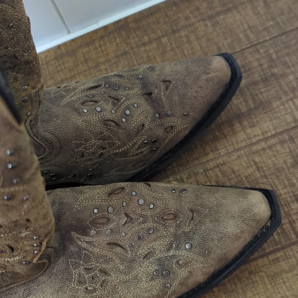Laredo Vanessa Embroidered Western Cowboy Boots - Picture 4 of 12